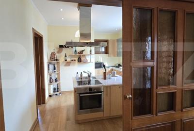 Casă cu 4 camere cu Teren 1674 Mp în Central - 7