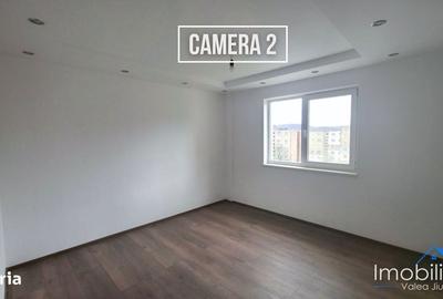 Apartament cu 3 camere decomandat în Central - 2