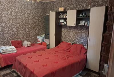 Exclusiv ! Casa 4 camere - Km.5 - 110.000 euro (Cod E2) - 4