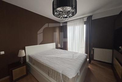 Apartament cu 3 camere semidecomandat, mobilat în Zorilor