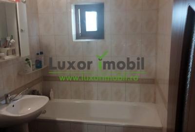 Apartament cu 2 camere decomandat în Nicolina - 3
