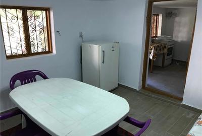 Casă cu 3 camere cu Teren 3000 Mp în Gorganu - 3