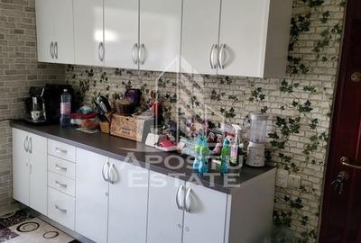 Apartament cu 2 camere, centrala proprie, zona Lipovei - 2