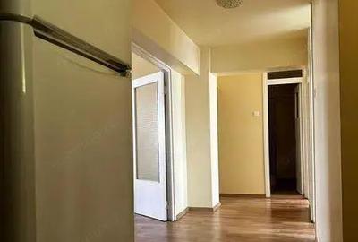 Apartament cu 4 camere decomandat în Rahova