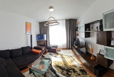 Apartament cu 4 camere decomandat, mobilat în Tractorul - 1