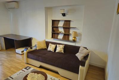 Ofer spre inchiriere apartament cu 2 camere zona Tudor - 1