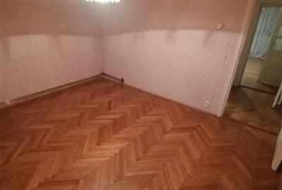 2 CAMERE, ETAJ 1, CENTRALA TERMICA, DOROBANTILOR! - 3