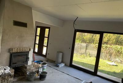 Casă cu 3 camere în Dărmănești - 14