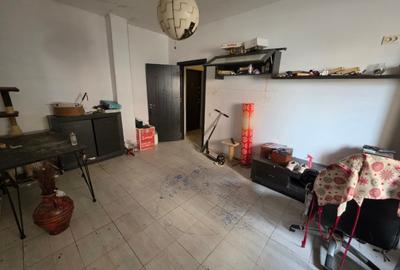 Apartament cu 2 camere decomandat în 1 Decembrie 1918 - 12