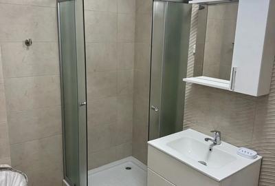 Apartament cu 2 camere decomandat în Hipodrom 2 - 3