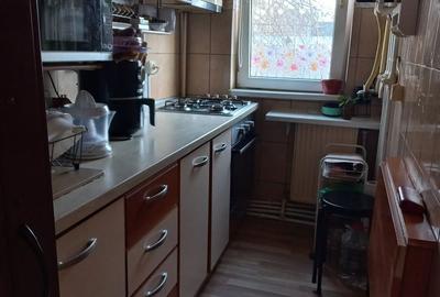Apartament cu 3 camere semidecomandat în Sud - 4