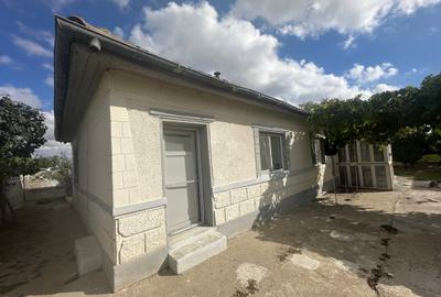 EXCLUSIVITATE! Casa 3 camere - Mihail Kogalniceanu - 55.000 euro negociabil (E8) - 14