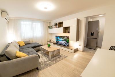 Apartament cu 3 camere semidecomandat, mobilat în Eroii Revoluției - 1