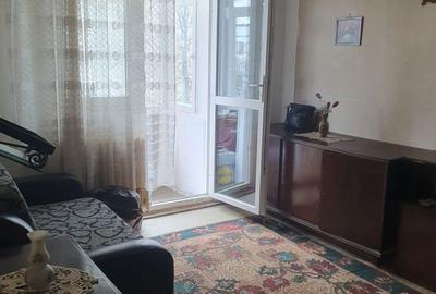 Apartament cu 2 camere semidecomandat în Berceni - 8