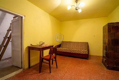 Casa singur in curte, cu dublu front stradal, cu garaj in Iosia - 6