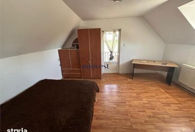 Casă cu 6 camere cu Teren 900 Mp în Vetiș - 16