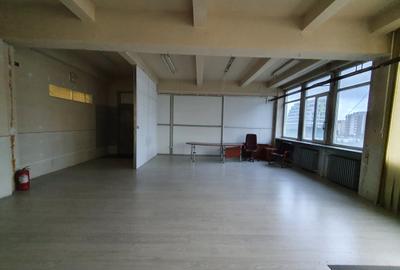 Spatiu 72 mp, 400 euro - 2