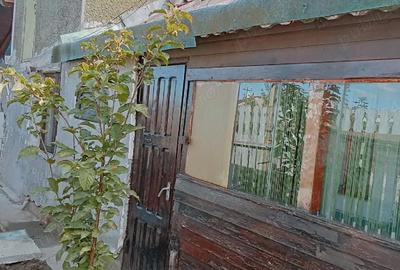 Casă cu 2 camere cu Teren 160 Mp în Central - 5