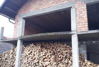 Casă cu 7 camere cu Teren 1764 Mp în Câmpulung la Tisa - 1
