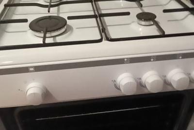 Casă cu 5 camere decomandat cu Teren 120 Mp în Rahova - 2