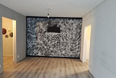 Spatiu comercial  parter Str. Trapezului langa metrou 1 Decembrie - 5