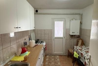 Apartament cu 3 camere decomandat în Păcurari - 8