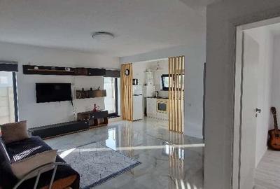 Casa de inchiriat-4 camere-2 bai-teren 350 mp Casa de inchiriat-4 camere-2 bai-teren 350 mp - 8