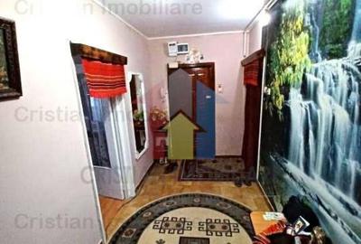 Apartament cu 4 camere decomandat în Central - 5