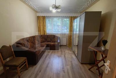 Apartament de vanzare, cu 2 camere, semi decomandat, 40 mp,