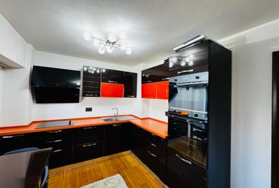 Apartament cu 3 camere semidecomandat în P-ța Unirii - 28