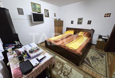 Casa de vanzare cu 6 camere 2 parcari curte libera 200 mp in Selimbar - 20