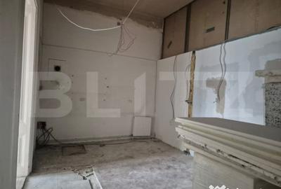 Casă cu 7 camere cu Teren 1021 Mp în Central - 7