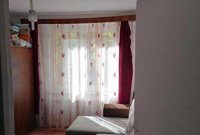 Apartament 2 camere, decomandat - zona Astra - 2
