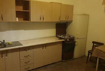 Casă cu 7 camere cu Teren 900 Mp în Central - 4