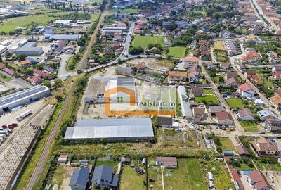 Spațiu comercial, de 5,600 mp, în Nord - 5