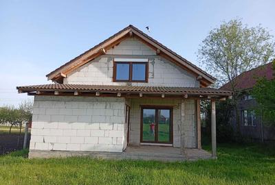 Casă cu 4 camere în Iosif - 7