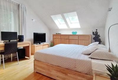 Casă cu 9 camere cu Teren 1600 Mp în Dealul Cetății - 13