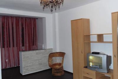 Garsonieră decomandată în Ogrăzile - 4
