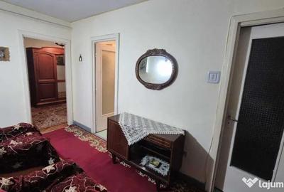 Apartament cu 2 camere decomandat în Central - 2