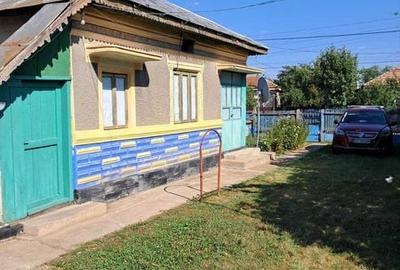 Casă cu 3 camere cu Teren 70 Mp în Cochirleanca - 2