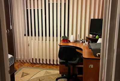 Apartament cu 4 camere semidecomandat în Central - 8