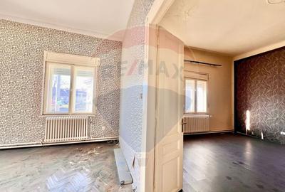 Casă cu 4 camere cu Teren 250 Mp în Ultracentral - 3