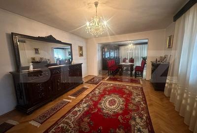 Imobil cu 12 camere/2 spatii comerciale, 210/283 mp, zona-semicentrala - 2