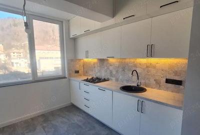 Apartament cu 3 camere decomandat în Ostroveni - 4