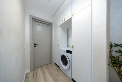 Apartament cu 3 camere decomandat, mobilat în Tractorul - 11