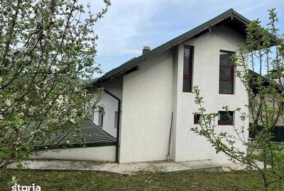 Casă cu 4 camere cu Teren 300 Mp în Central - 5