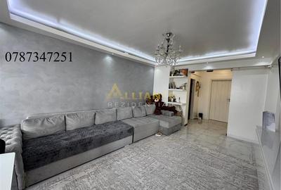 Apartament cu 2 camere decomandat, mobilat în Central