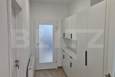 I.C.Bratianu Spatiu de birouri de 60 mp - recent renovat, ideal pentru activita - 19