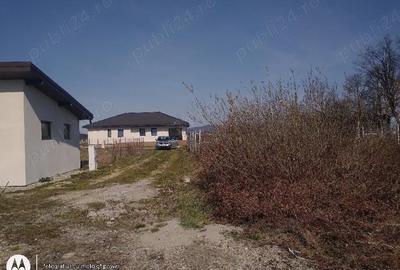 Teren de 900 mp, în Central - 2