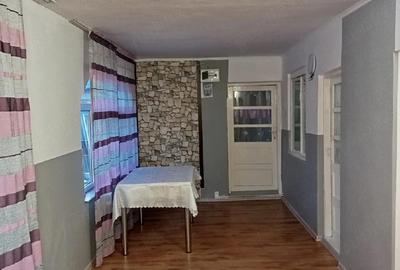 Casă cu Teren 100 Mp în Central - 5